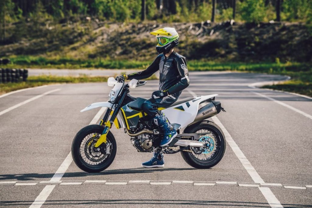 Husqvarna 701 Supermoto
